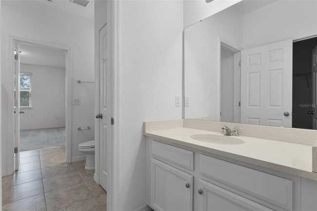 Building Photo - 12676 Salomon Cove Dr