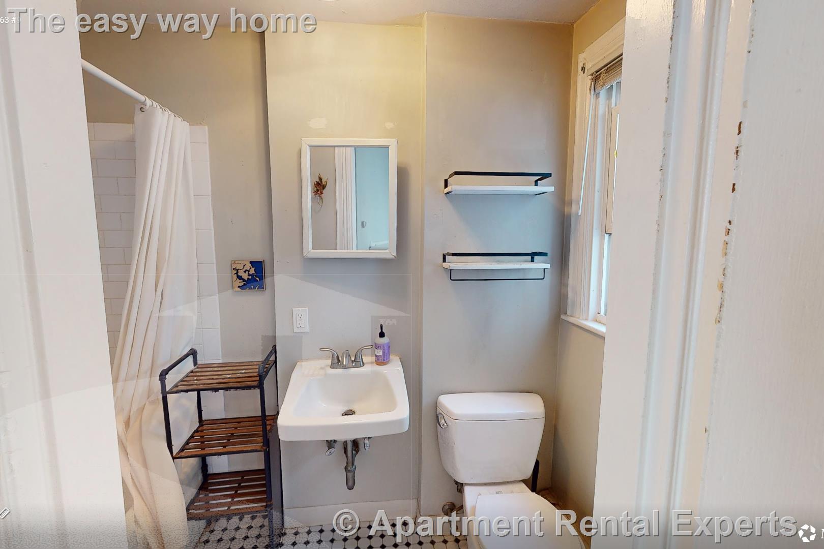 Building Photo - 63 Dana St