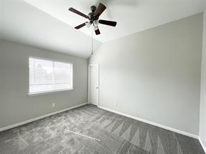 Building Photo - 9325 Jerico Dr