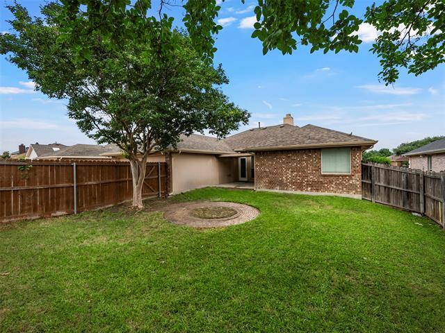 Building Photo - 526 Wyoming Dr