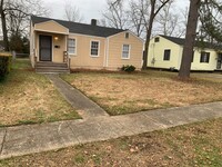 Building Photo - Back on the Market! Now Available!
