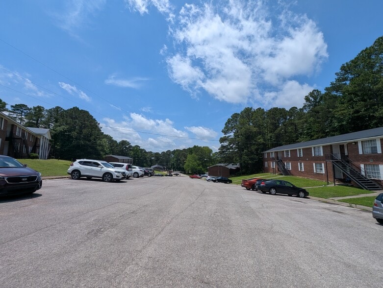 Building Photo - Cottonwood Apartments