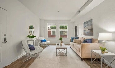 Building Photo - Charming Downtown San Jose condo located a...