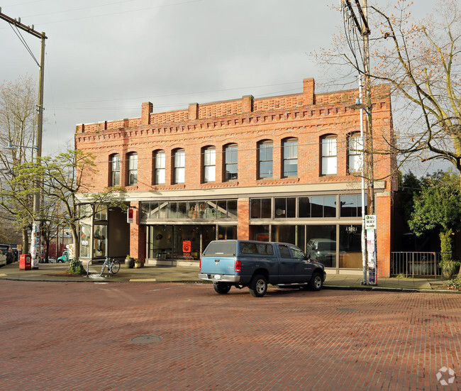 Building Photo - The Portland