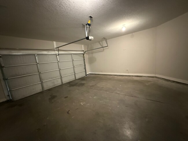 Building Photo - 1217-1217 Cypress Fall Cir