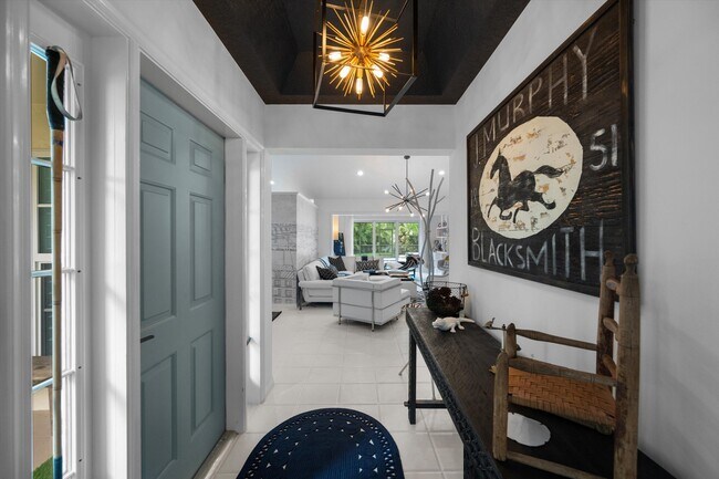 Building Photo - 2252 Las Casitas Dr