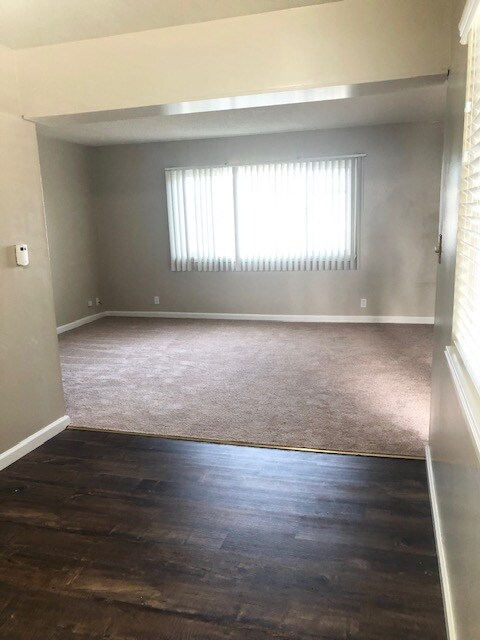 Building Photo - 3452 Redwood Ct