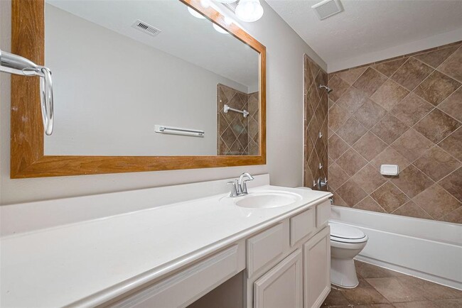 Building Photo - 5627 Granite Falls Ln