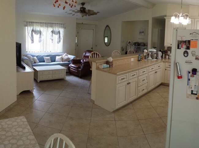 Building Photo - 741 Tumblebrook Dr