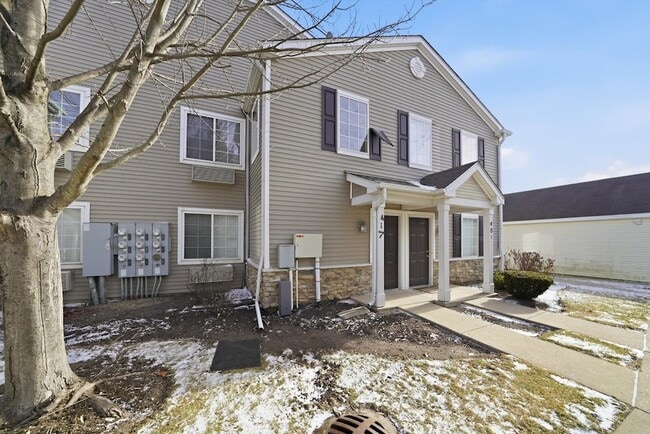 Building Photo - 417 Silverstone Dr