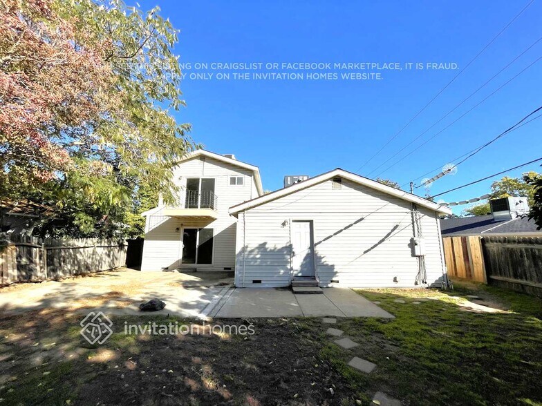 Building Photo - 7560 Circuit Dr