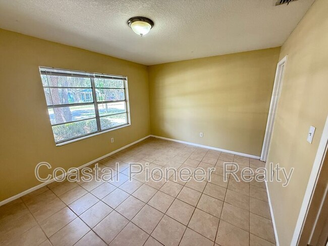 Building Photo - 1009 Marlene Dr