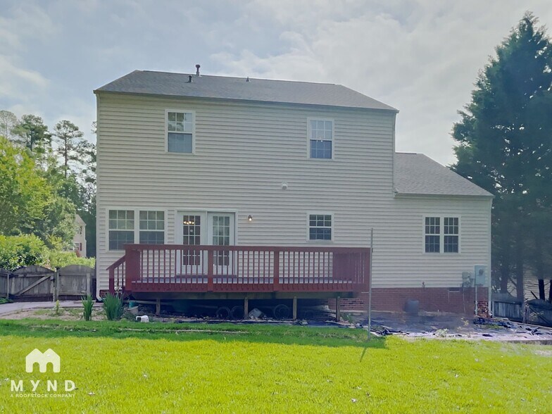 Building Photo - 1085 Vauxhall Dr