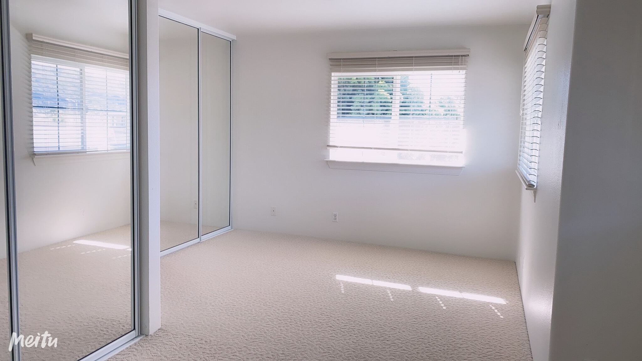 Building Photo - 327 Ainahou St