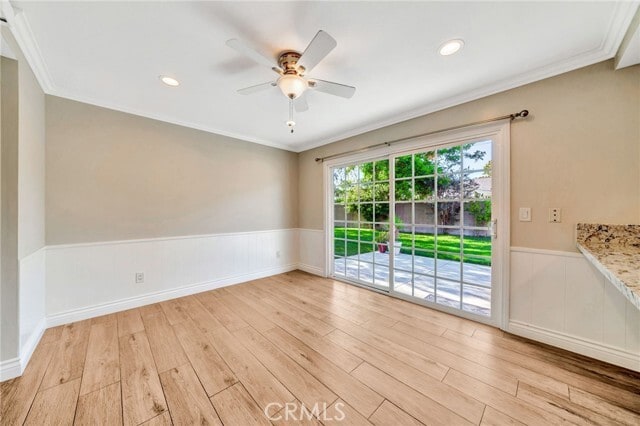 Building Photo - 5851 Pinon Dr