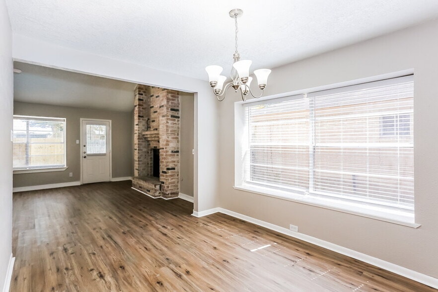 Building Photo - 5419 Deer Timbers Trail