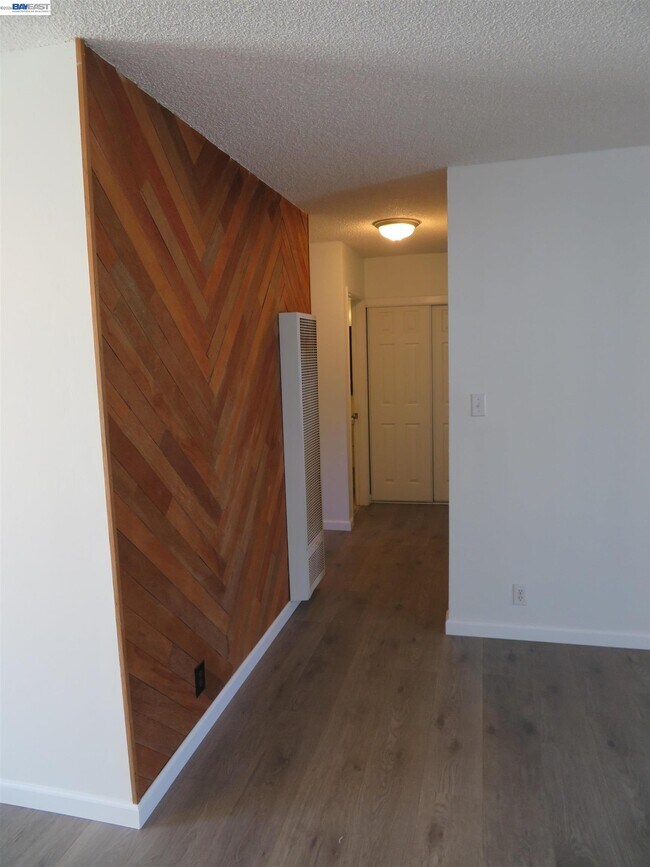 Building Photo - 1731 Ellis St