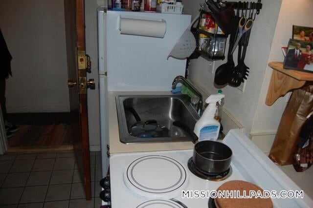 Building Photo - 28 S Huntington Ave