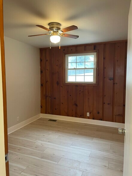 Bedroom 3 - 4471 Cato Rd