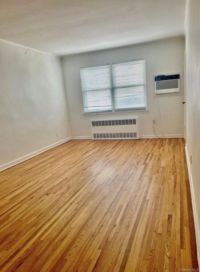 Building Photo - 31-14 71st St