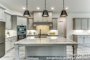 Building Photo - 108 Palomino Springs
