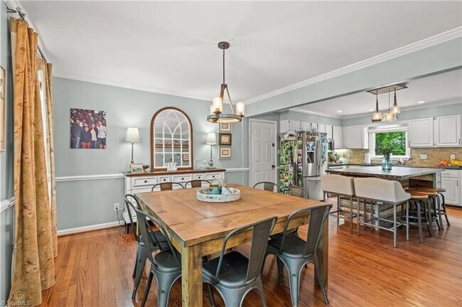 Building Photo - Beautiful Updated Home for Rent in New Irv...