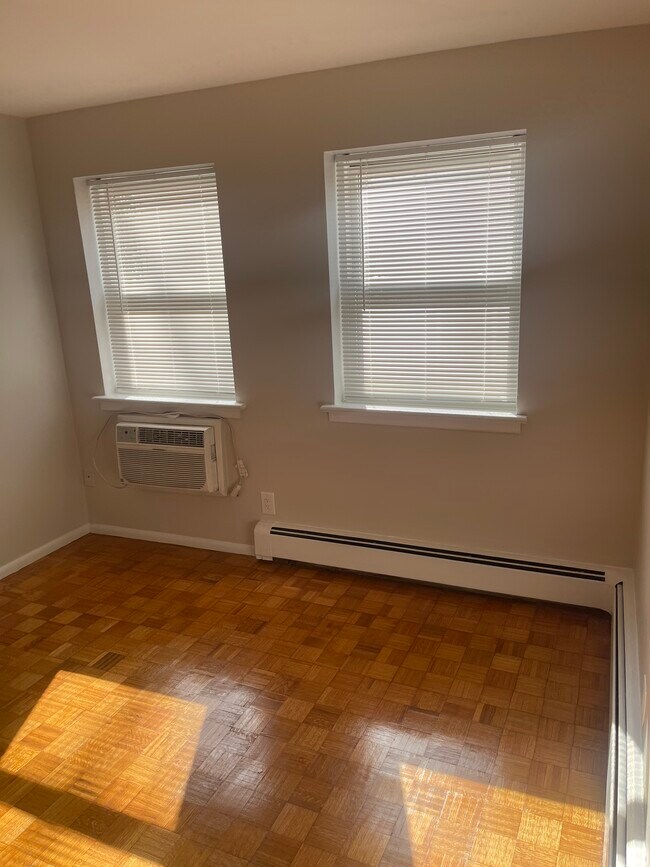 Building Photo - 500 Alma Ter