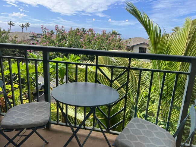 Building Photo - Napili - 2 bedroom/2 bath fully furnished, 2nd floor