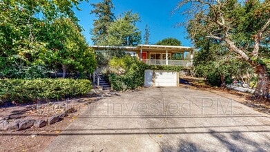 Building Photo - 4230 Mt Taylor Dr