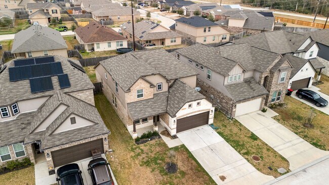 Building Photo - 4323 Wyanngate Dr