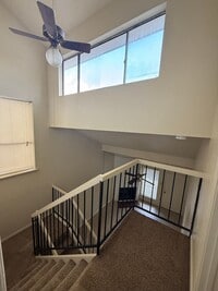 Building Photo - 3bd 2BA Townhouse