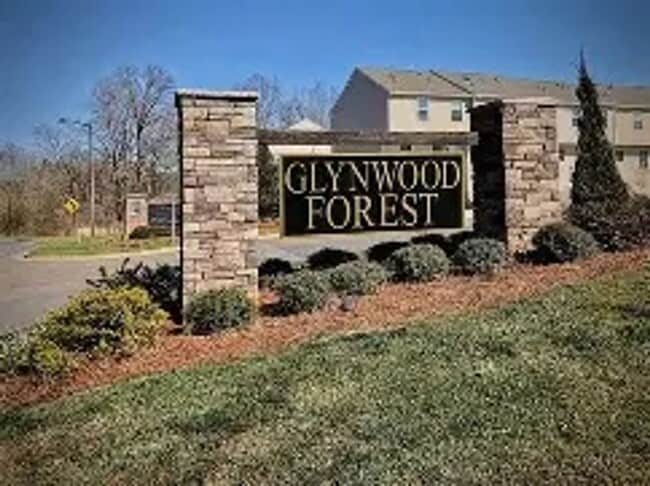 Building Photo - $199 ADMIN FEE WAIVED FOR LEASE STARTING ON-OR-BEFORE 5/1