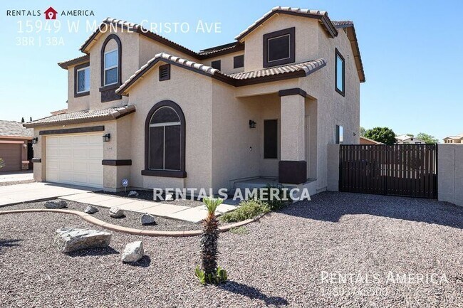 Building Photo - Corner lot with RV gate!