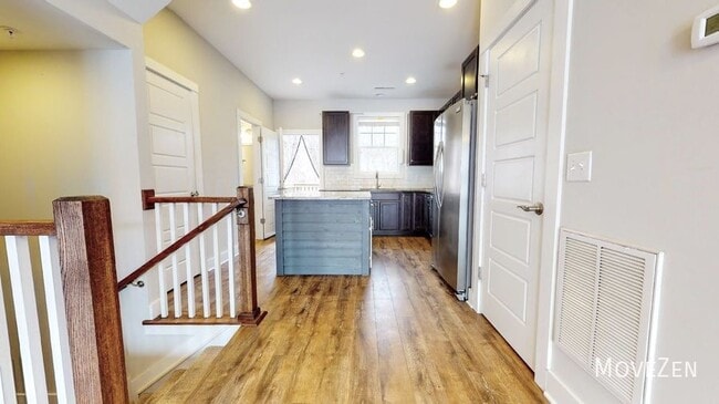 Building Photo - 2801 Stone Rock Dr