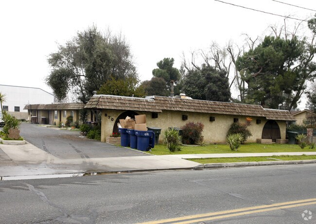Building Photo - 860-870 E Merritt Ave