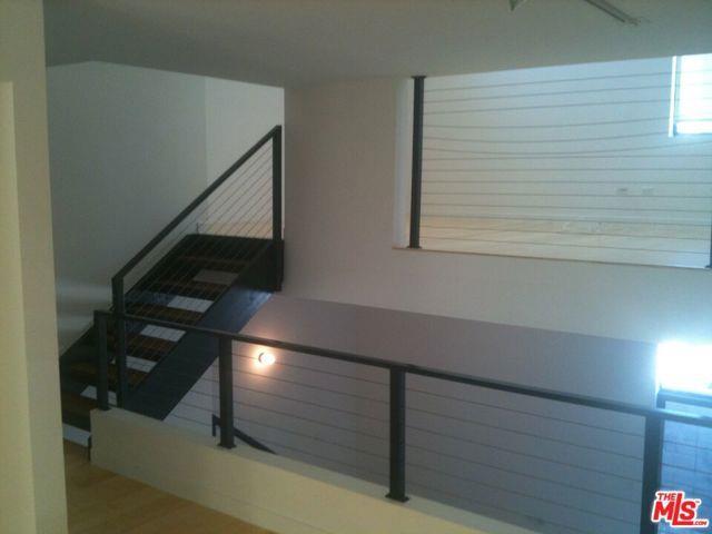 Primary Photo - 800 Hampton Dr