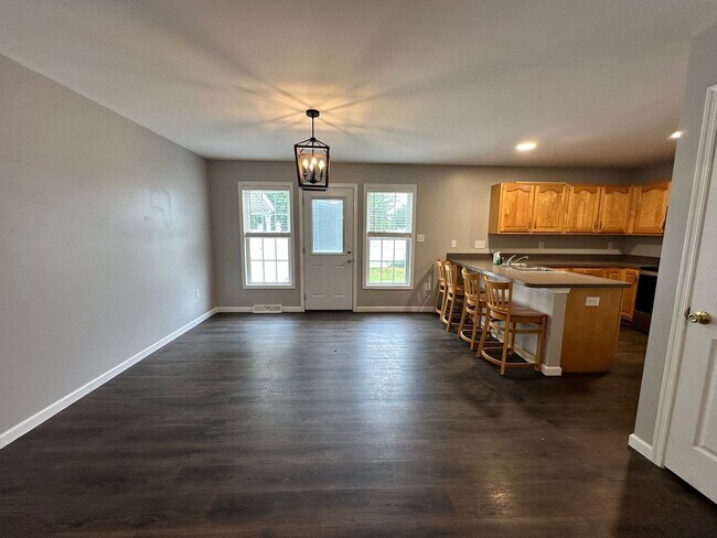 Building Photo - 206 Lighthouse Dr