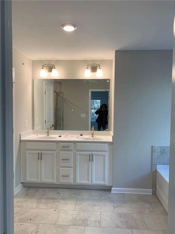 Building Photo - 1372 Elderwood Way