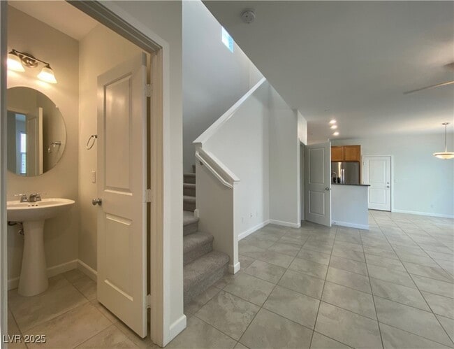 Building Photo - 3149 Umbria Hills Walk