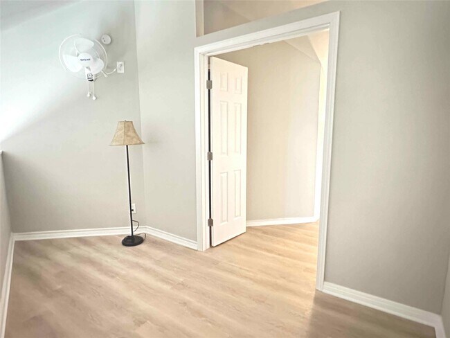 Building Photo - 4144 Greystone Way