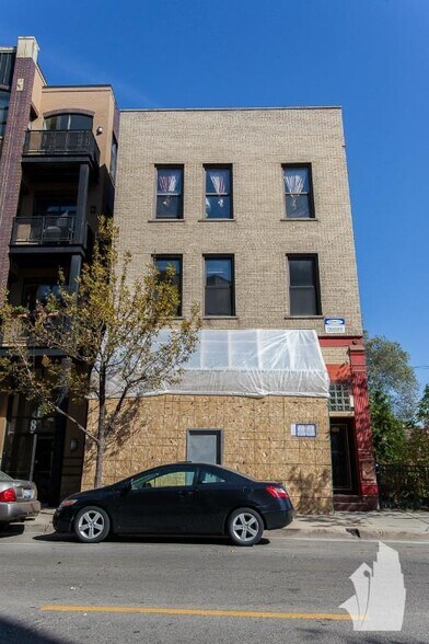 Primary Photo - 1813 N Milwaukee Ave