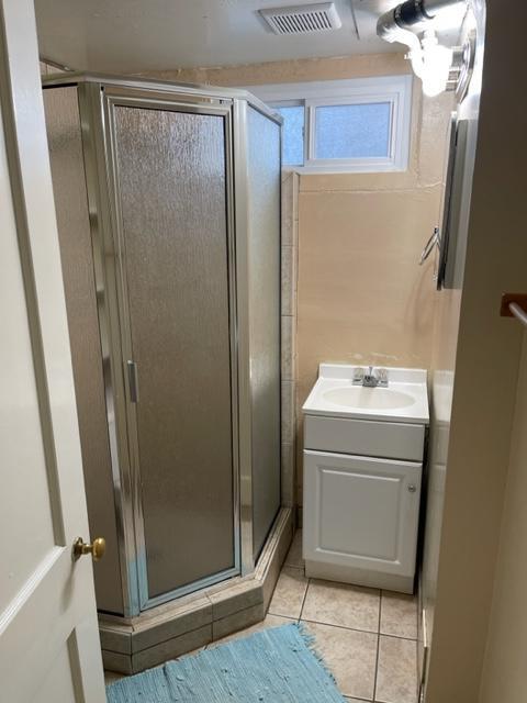 Building Photo - 842 1/2 Yellowstone Ave