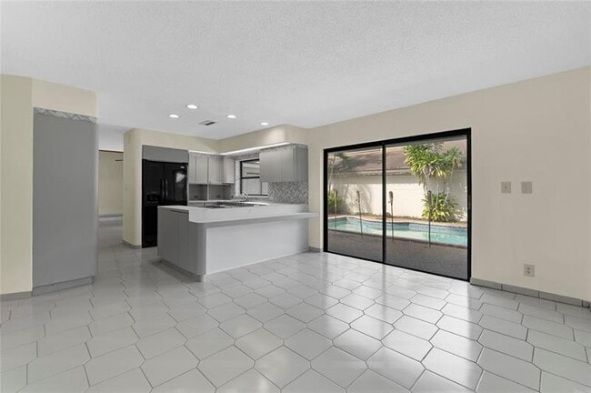 Building Photo - 4101 N 49th Ave