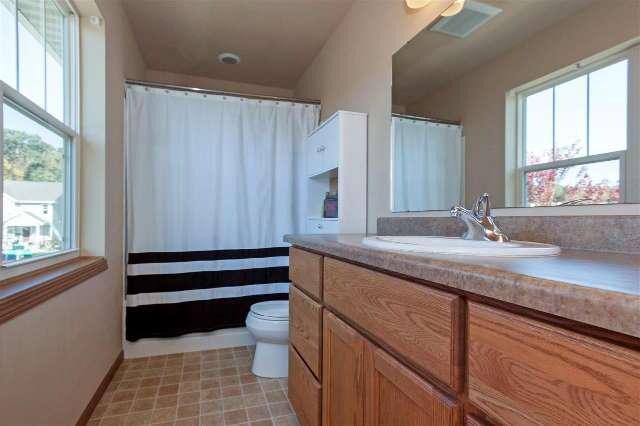 Building Photo - 8867 Sunstone Ln