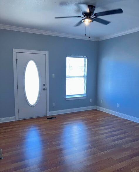 Large master bedroom - 1338 Tropical Cv