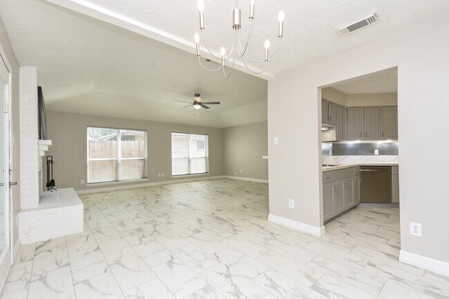 Building Photo - 8307 Stagewood Dr