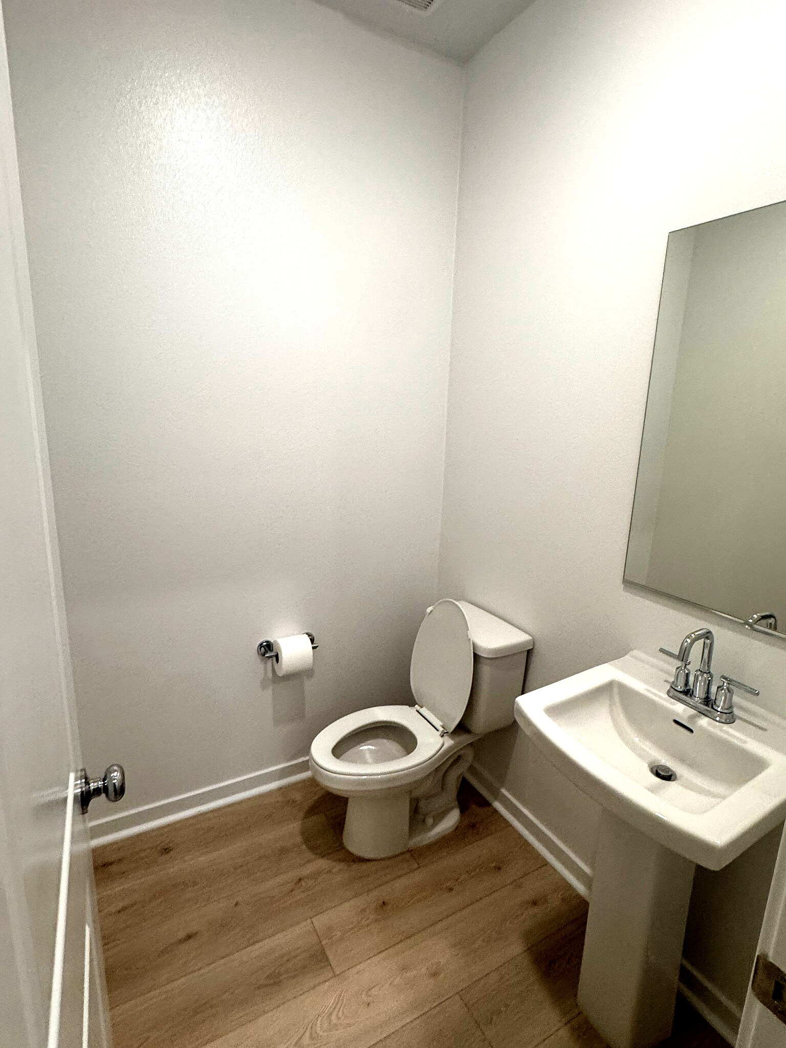 Hall Half Bath - 2288 Panama Dr