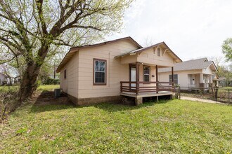 Building Photo - SECTION 8 WELCOME - NEWLY RESTORED - 2 BEDROOM - HARDWOOD FLOORS