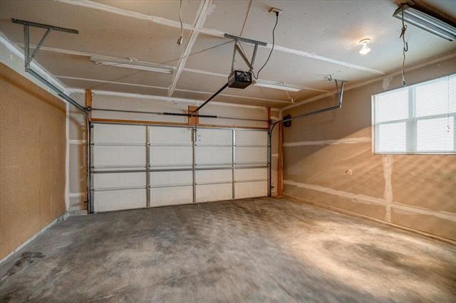 Building Photo - 3020 Selkirk Dr
