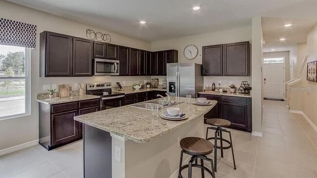 Building Photo - 5270 Dragonfly Dr